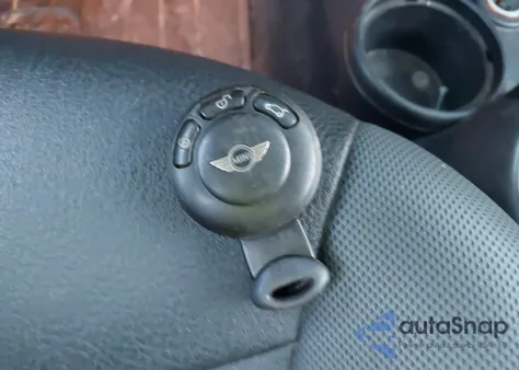 2010 Mini Cooper from USA, damaged, VIN WMWMF3C51ATU79373